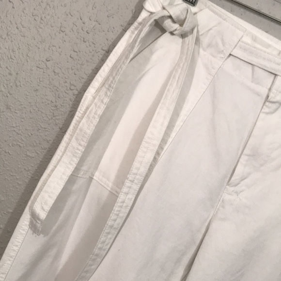 GAP Wide Leg White Cotton Flat Front Casual Pants     size 4 - Picture 2 of 12